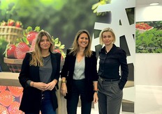 Ula Boruc, Carmen Pérez Andrade y Clemence Adnot, de Surexport